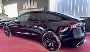 Tesla Model 3 Facelift Performance Dual AWD Steuer voll
