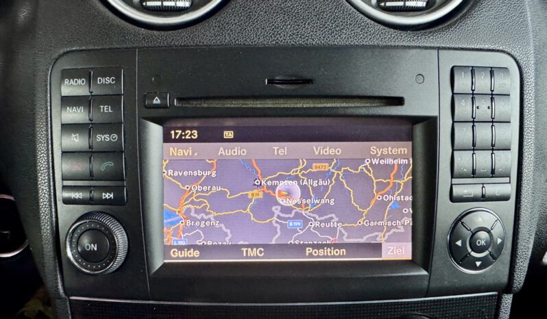 Mercedes-Benz ML 350CDI 4Matic AHK Glasdach Comand Xenon Leder voll