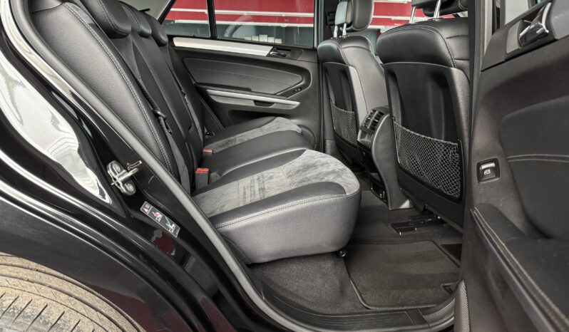 Mercedes-Benz ML 350 CDI 4Matic SportPaket BiXenon AHK 3,5T voll