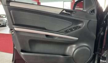 Mercedes-Benz ML 350 CDI 4Matic SportPaket BiXenon AHK 3,5T voll