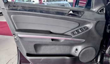 Mercedes-Benz ML 350 CDI 4 Matic Sportpaket Glasdach Airmatic 19 Zoll voll