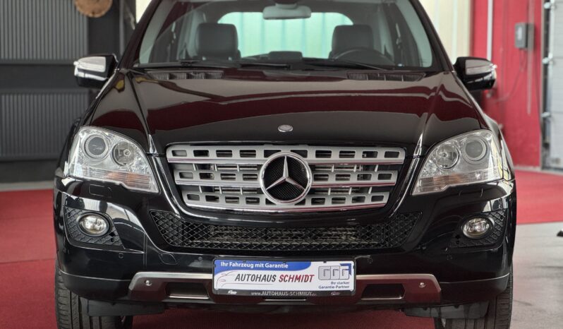 Mercedes-Benz ML 350 CDI 4Matic SportPaket BiXenon AHK 3,5T voll