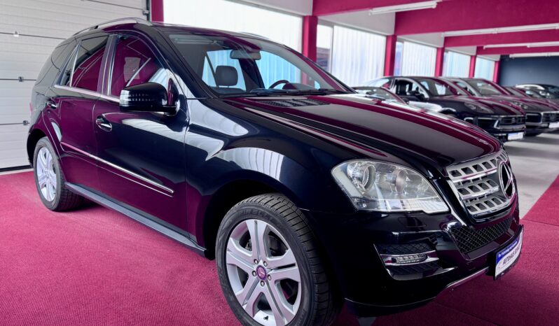 Mercedes-Benz ML 350 CDI 4 Matic Sportpaket Glasdach Airmatic 19 Zoll voll