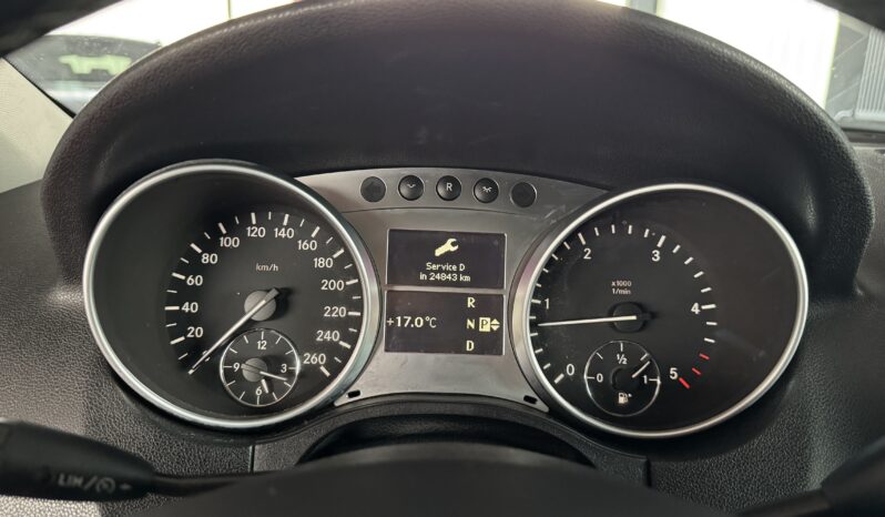 Mercedes-Benz ML 350 CDI 4Matic SportPaket BiXenon AHK 3,5T voll