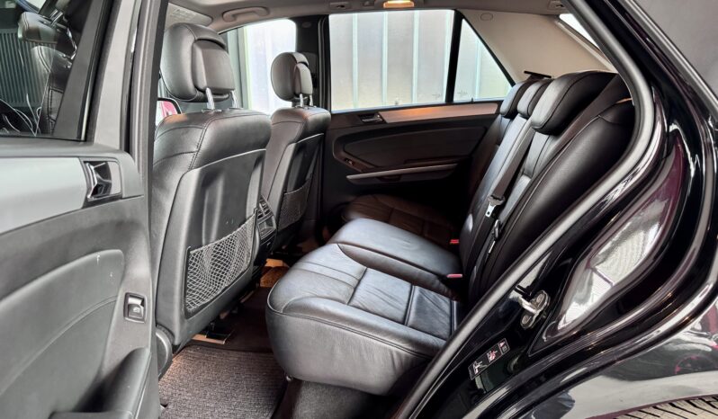 Mercedes-Benz ML 350CDI 4Matic AHK Glasdach Comand Xenon Leder voll