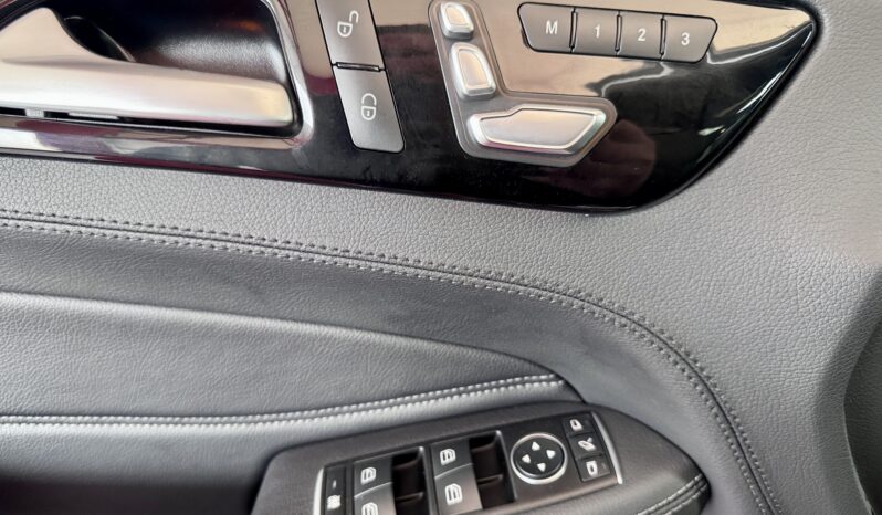 Mercedes-Benz GLE 500 Distronic Offroad Pano B&O 360°Massage 20 Zoll voll