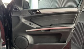 Mercedes-Benz ML 350 CDI 4Matic SportPaket BiXenon AHK 3,5T voll