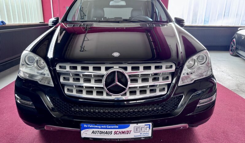 Mercedes-Benz ML 350 CDI 4 Matic Sportpaket Glasdach Airmatic 19 Zoll voll