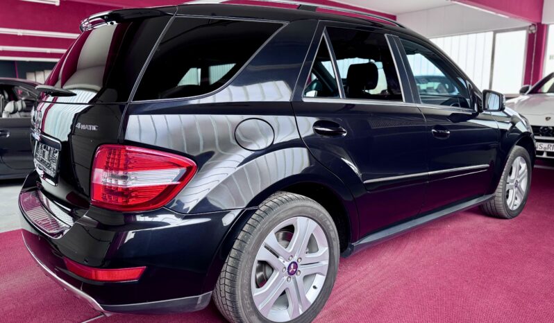 Mercedes-Benz ML 350 CDI 4 Matic Sportpaket Glasdach Airmatic 19 Zoll voll