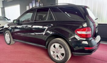 Mercedes-Benz ML 350CDI 4Matic AHK Glasdach Comand Xenon Leder voll
