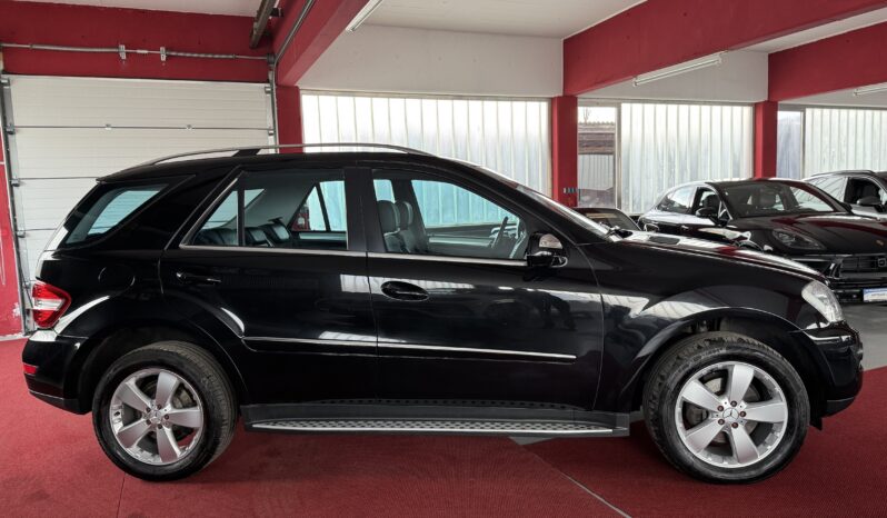 Mercedes-Benz ML 350 CDI 4Matic SportPaket BiXenon AHK 3,5T voll