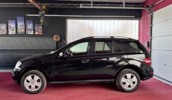 Mercedes-Benz ML 350CDI 4Matic AHK Glasdach Comand Xenon Leder voll