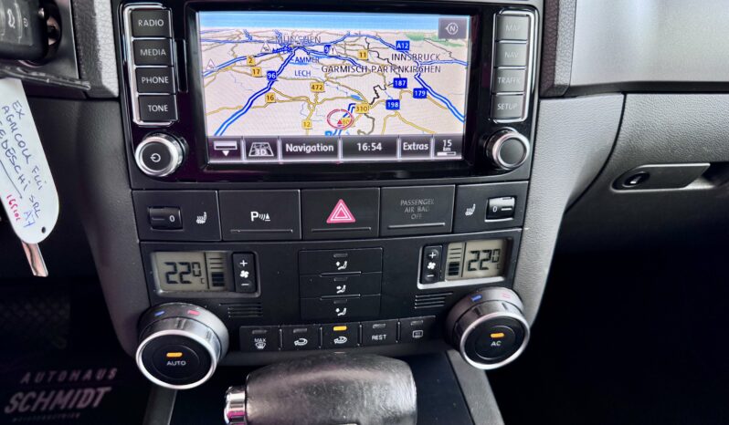 Volkswagen Touareg V6 TDI 4 Motion Leder Navi BiXenon 19 Zoll voll