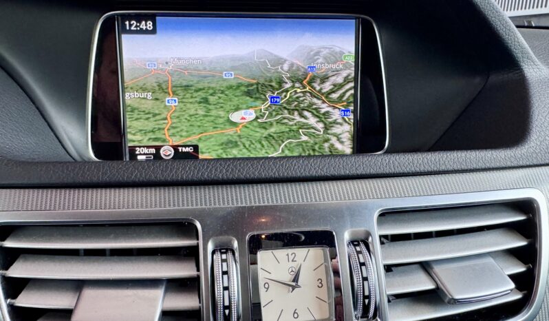 Mercedes-Benz E 500 Limousine AMG Line 4Matic Distronic 360° Airmatic voll