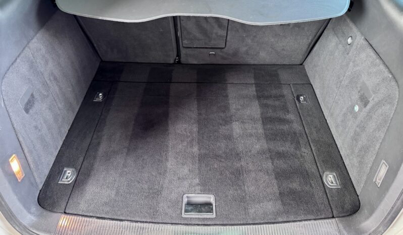 Volkswagen Touareg V6 TDI 4 Motion Leder Navi BiXenon 19 Zoll voll