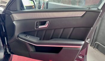 Mercedes-Benz E 500 Limousine AMG Line 4Matic Distronic 360° Airmatic voll