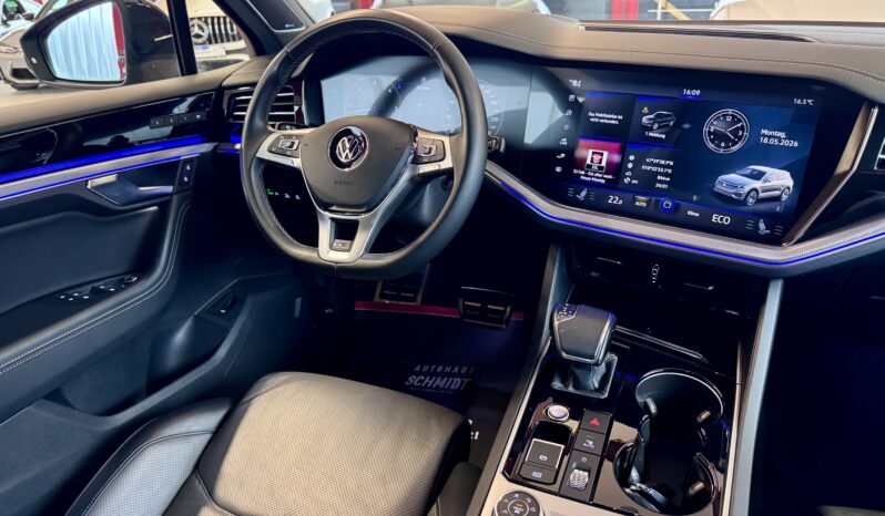 Volkswagen Touareg V8 TDI 3x R-Line Pano Virtual ACC AHK 21 voll