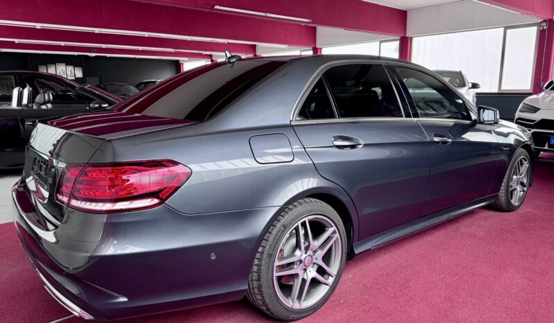 Mercedes-Benz E 500 Limousine AMG Line 4Matic Distronic 360° Airmatic voll