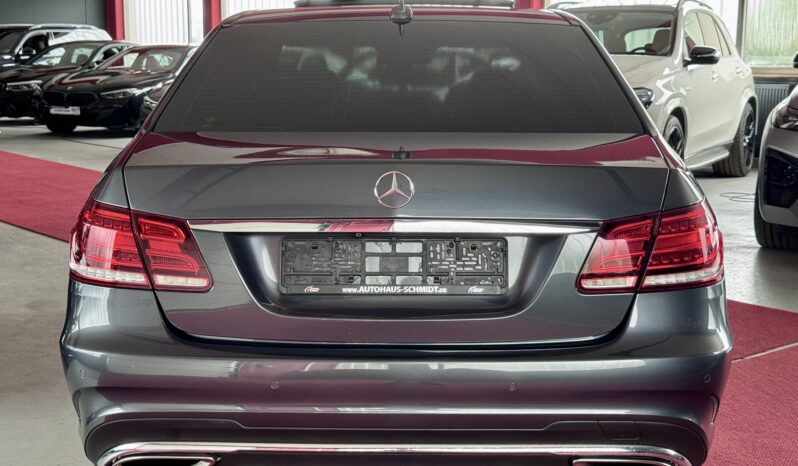 Mercedes-Benz E 500 Limousine AMG Line 4Matic Distronic 360° Airmatic voll