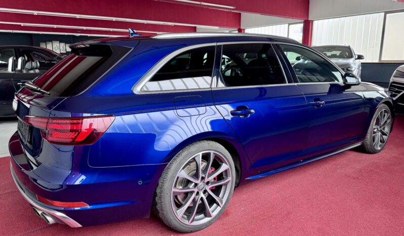 Audi S4 Avant 3.0TFSI Pano Matrix Virtual ACC 360° AHK voll