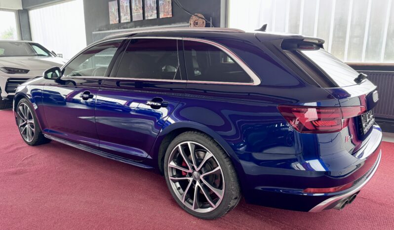 Audi S4 Avant 3.0TFSI Pano Matrix Virtual ACC 360° AHK voll