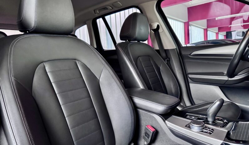 BMW X3 xDrive 20d LuxuryLine LED Kamera Leder Virtual voll