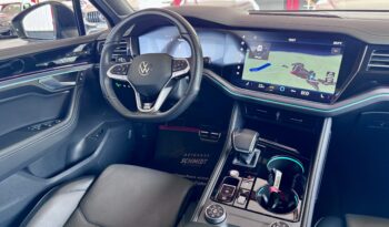 Volkswagen Touareg R-Line Black Luft Pano ACC 360° 21 Zoll voll