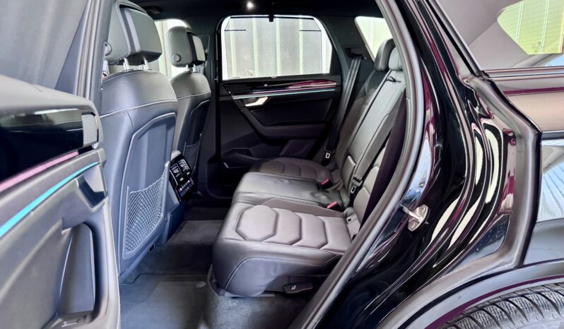 Volkswagen Touareg R-Line Black Luft Pano ACC 360° 21 Zoll voll