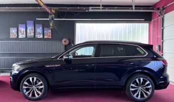 Volkswagen Touareg R Line Pano Luft Virtual ACC Matrix 21 Zoll voll