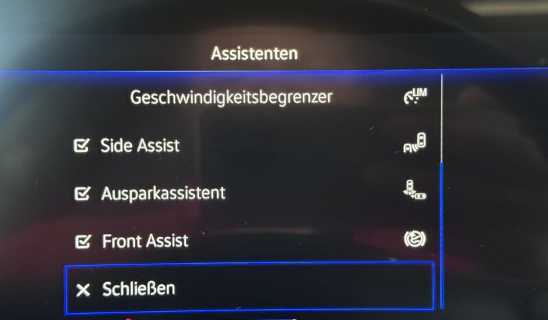 Volkswagen Touareg R Line Pano Luft Virtual ACC Matrix 21 Zoll voll