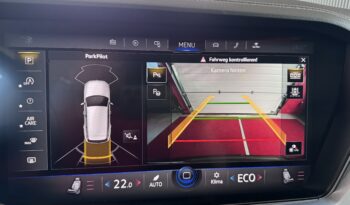 Volkswagen Touareg R Line Pano Luft Virtual ACC Matrix 21 Zoll voll