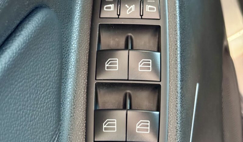 Mercedes-Benz ML 320 CDI 4Matic Sportpaket AHK Kamera Glasdach voll