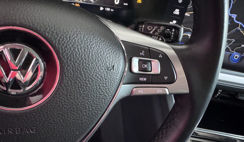 Volkswagen Touareg R Line Pano Luft Virtual ACC Matrix 21 Zoll voll