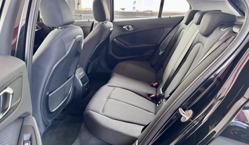 BMW 116d Advantage F40 Navi PDC Mehrwertsteuer 16 Zoll voll