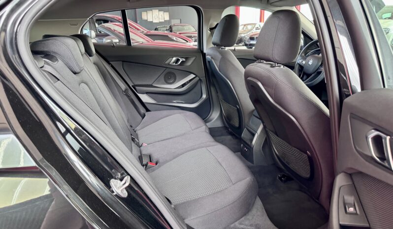 BMW 116d Advantage F40 Navi PDC Mehrwertsteuer 16 Zoll voll