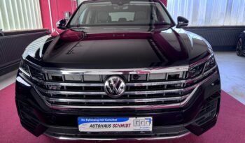 Volkswagen Touareg R Line Pano Luft Virtual ACC Matrix 21 Zoll voll