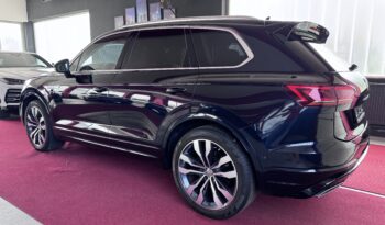 Volkswagen Touareg R Line Pano Luft Virtual ACC Matrix 21 Zoll voll