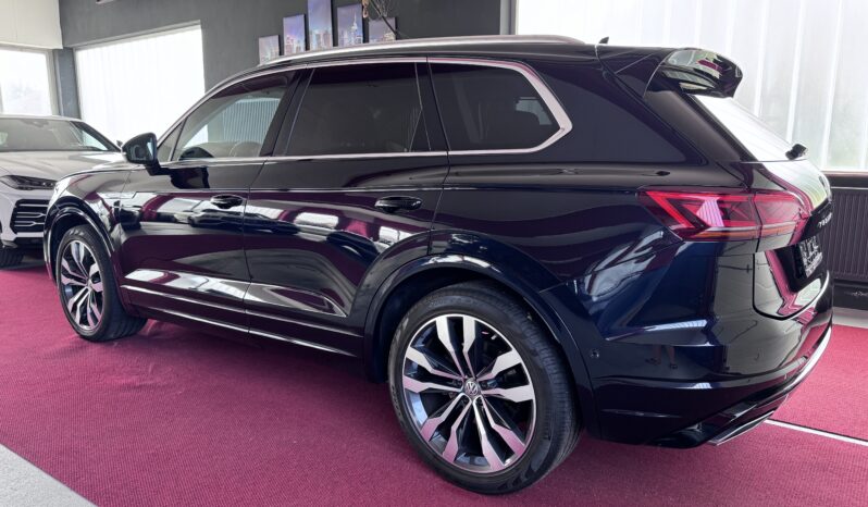 Volkswagen Touareg R Line Pano Luft Virtual ACC Matrix 21 Zoll voll