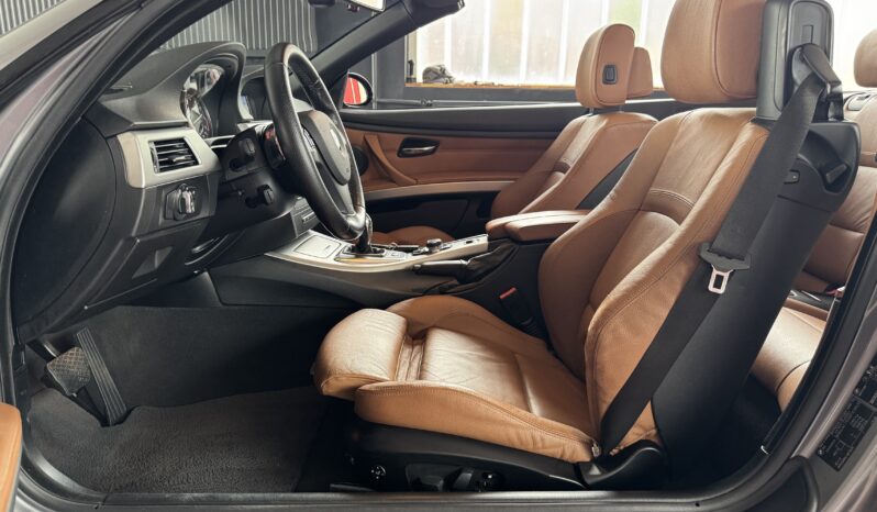 BMW 335i Cabrio M Paket N54 DKG NaviProf 19 Zoll voll