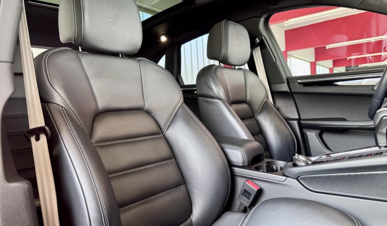Porsche Macan S Pano 18 Weg Luft Sport Chrono Sportabgas 21 Zoll voll
