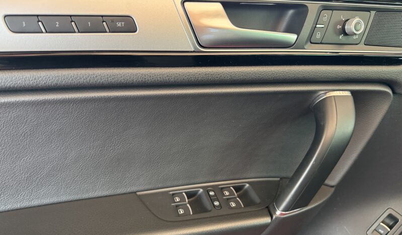 VW Touareg V6 TDI Terrain Tech AHK Pano Luft 360° voll