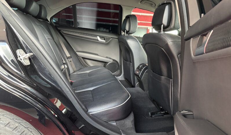 Mercedes-Benz C 300 CDI 4Matic Standheizung Memory ILS Keyless voll
