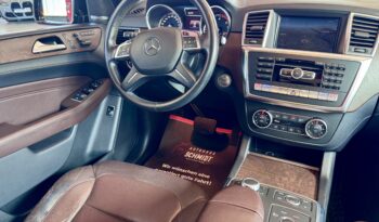 Mercedes-Benz ML 350 CDI AMG Line Offroad AHK Pano Standheiz voll