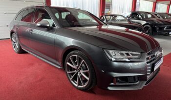 AUDI S4 Avant 3.0 TFSI Pano Virtual Matrix ACC B&O 19 Zoll voll
