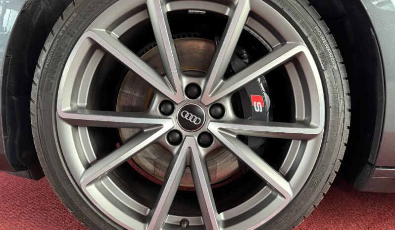 AUDI S4 Avant 3.0 TFSI Pano Virtual Matrix ACC B&O 19 Zoll voll