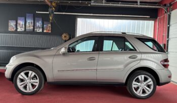 MERCEDES-BENZ ML 320 CDI Mopf 4 Matic AHK Kamera Airmatic Sportpaket voll