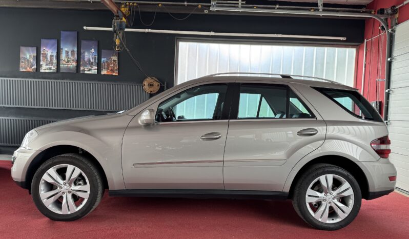 MERCEDES-BENZ ML 320 CDI Mopf 4 Matic AHK Kamera Airmatic Sportpaket voll