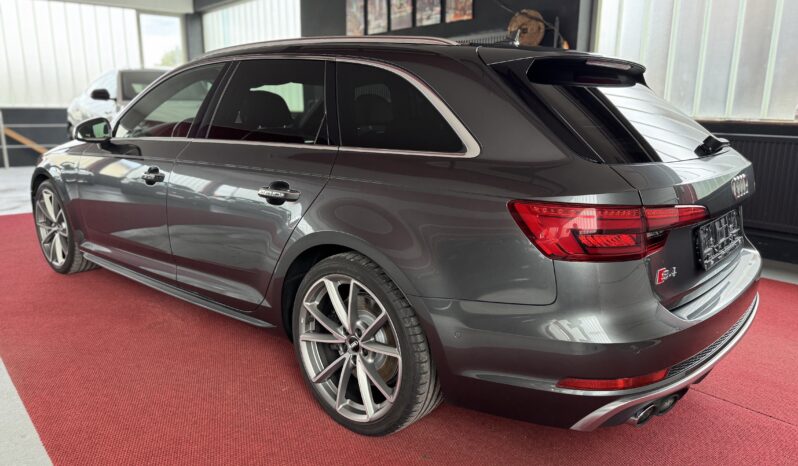 AUDI S4 Avant 3.0 TFSI Pano Virtual Matrix ACC B&O 19 Zoll voll