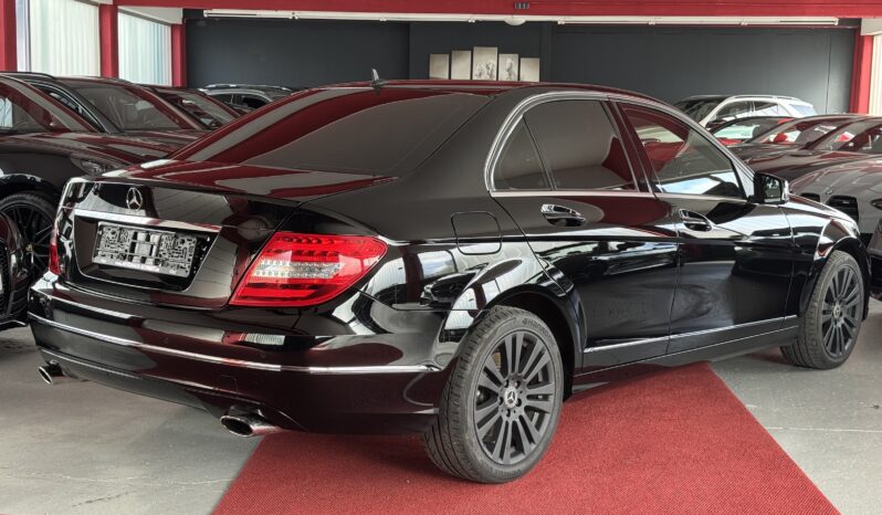 Mercedes-Benz C 300 CDI 4Matic Standheizung Memory ILS Keyless voll