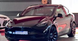 TESLA Model Y Performance Dual AWD All Black Steuer 21 Zoll
